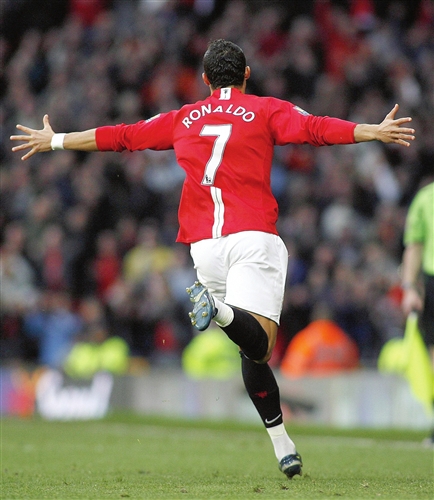 不仅凸显了 不仅凸显了